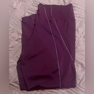 Maroon Yoga Dri-Fit stretch leggings with shiny stripe